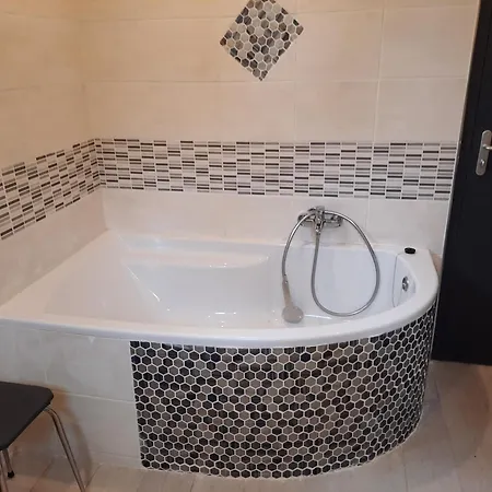 Holiday home L'apicasa De Bassan